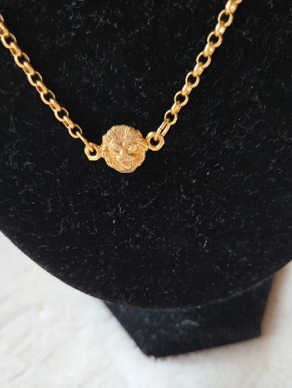 Chanel Coco Mark 3277/Lion Head Gold Chain Necklace - Women Jewelry